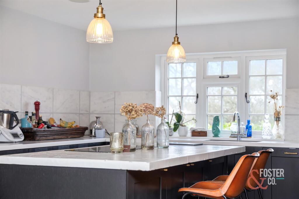 Brighton Road, Rogena Cottage-026.jpg