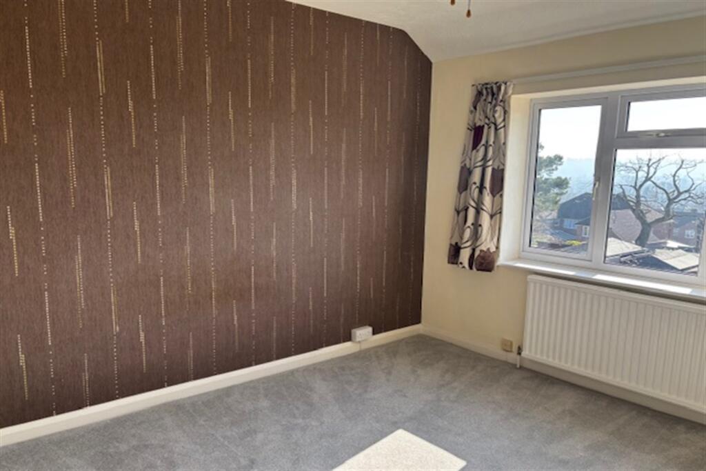 Bedroom 1 (Main)