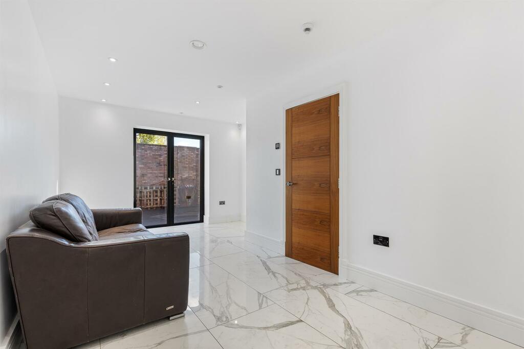 49 The Village_Earswick 11_297.jpg