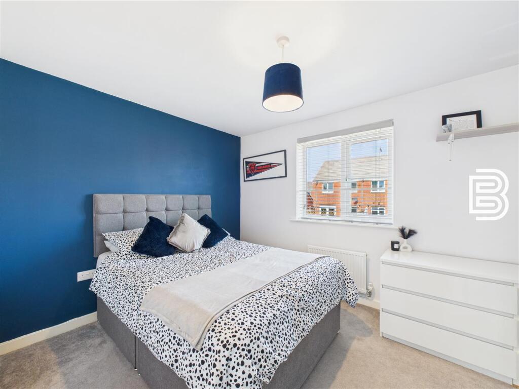 Bedroom 2 (1).jpg
