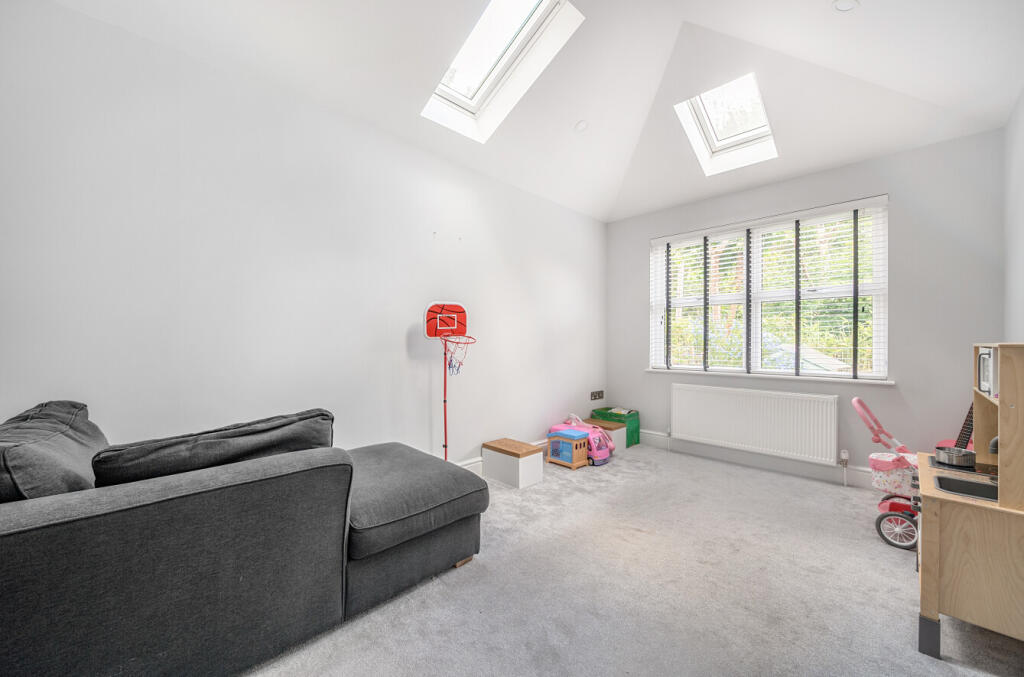 1303335-16-683d6e...