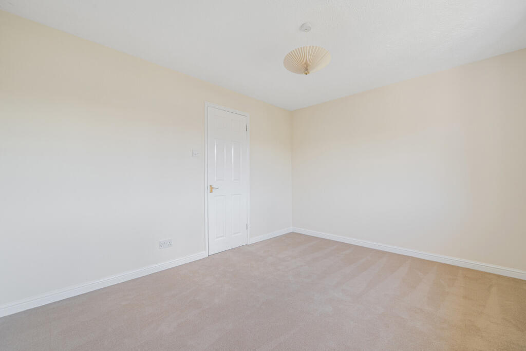 1317338-12-686290...