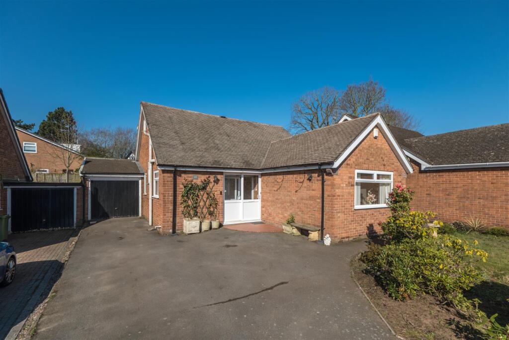 10 Windsor Close-032.jpg