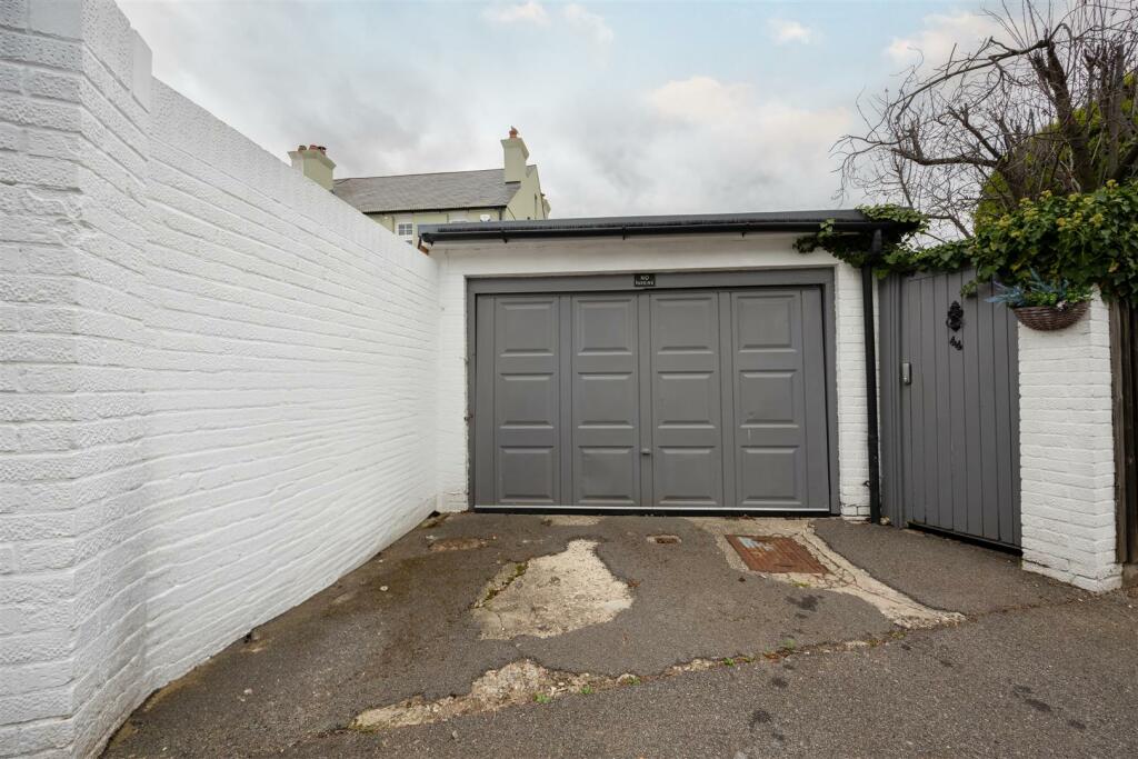 Garage to Rear