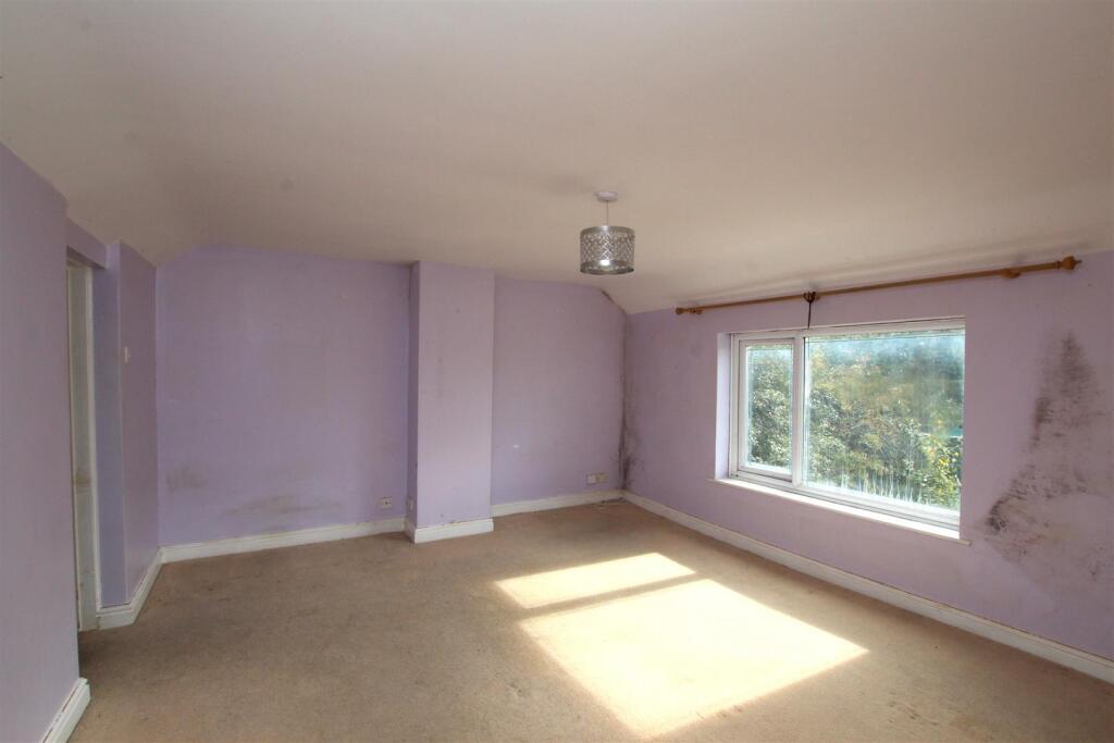 Bedroom One.JPG