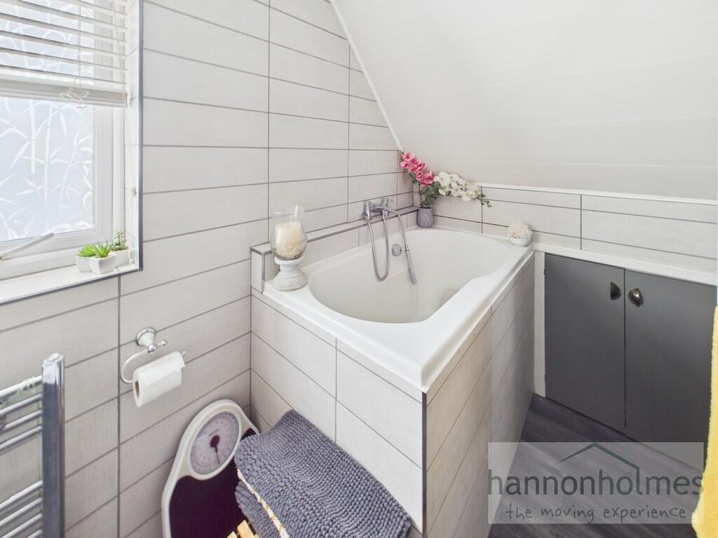 CAM05283G0-PR0027...