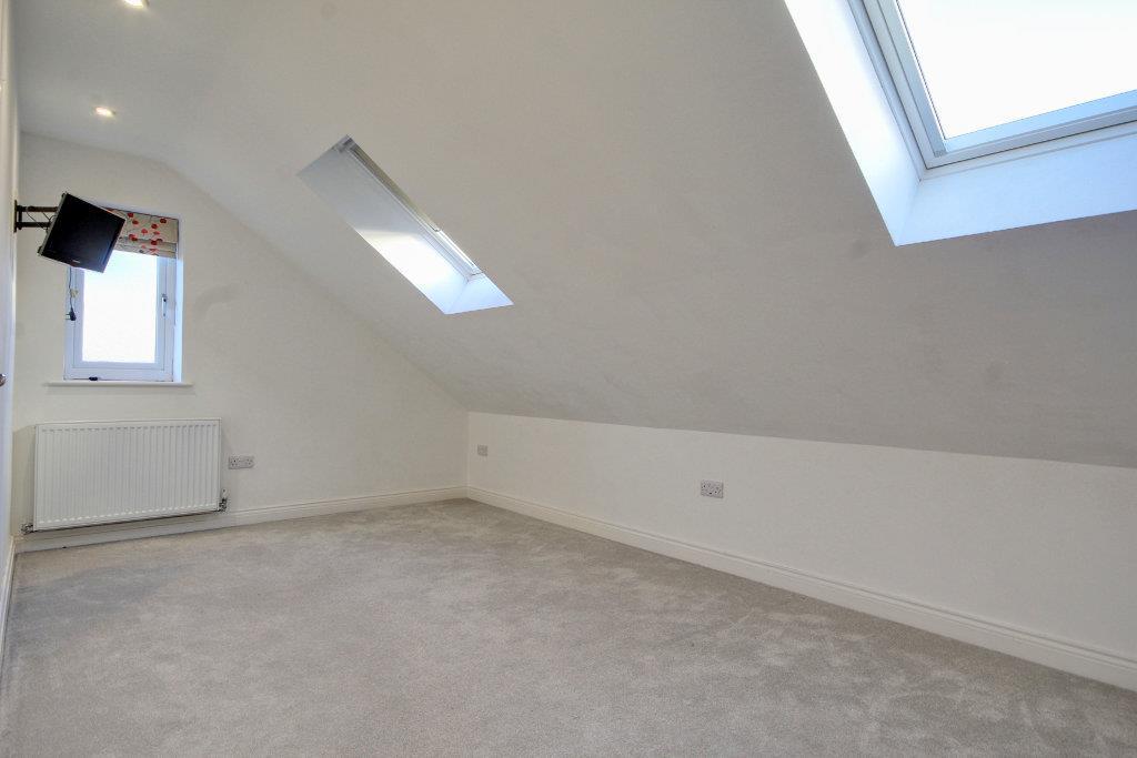 Bedroom 3.jpg
