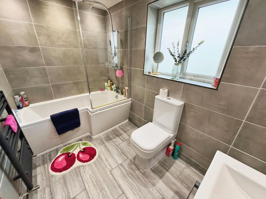 Bathroom/Wc