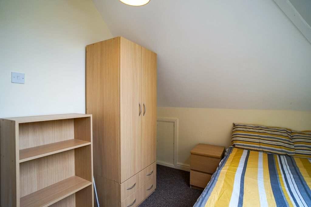 9_Harcourt_Crescent