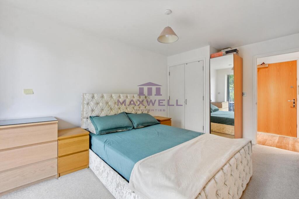 06-3f7cGCMPL - 1 Permaine House - Bedroom 2 -Origi