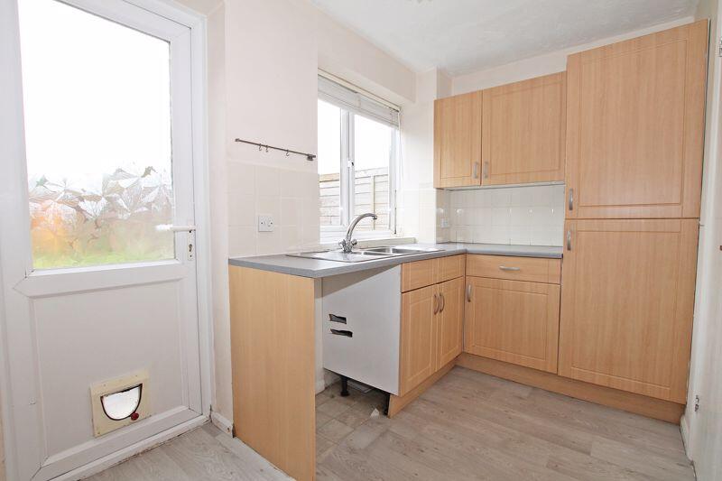 Kitchen (2)