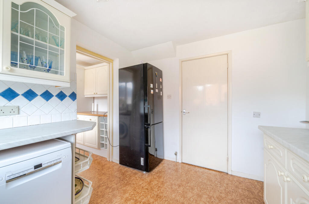 1313761-14-685be9...