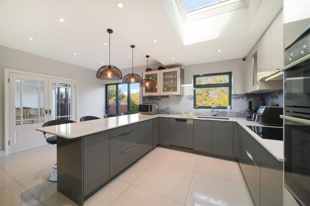 Part 2, 20 Campden Crescent - ECfhHvZRDRgqihwBk6jC