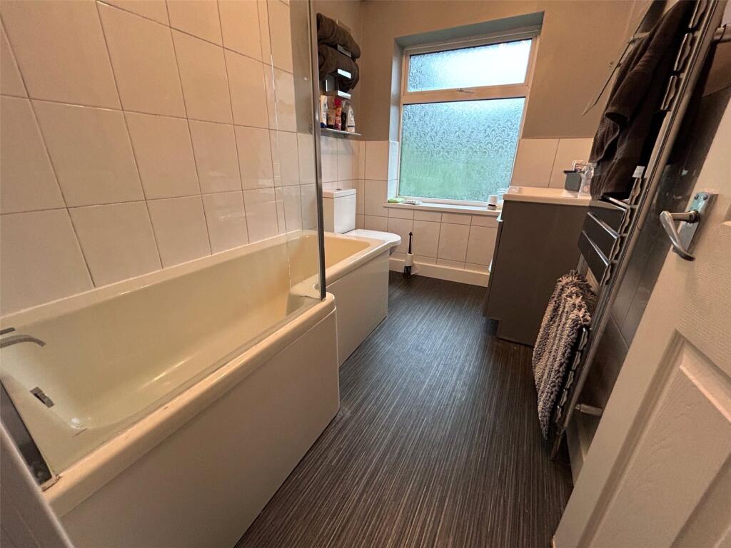 Bathroom W/C