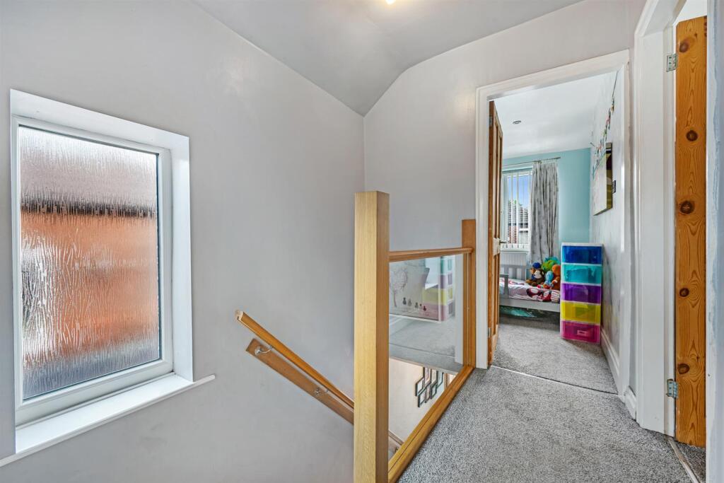 Hilltop Avenue-29.jpg