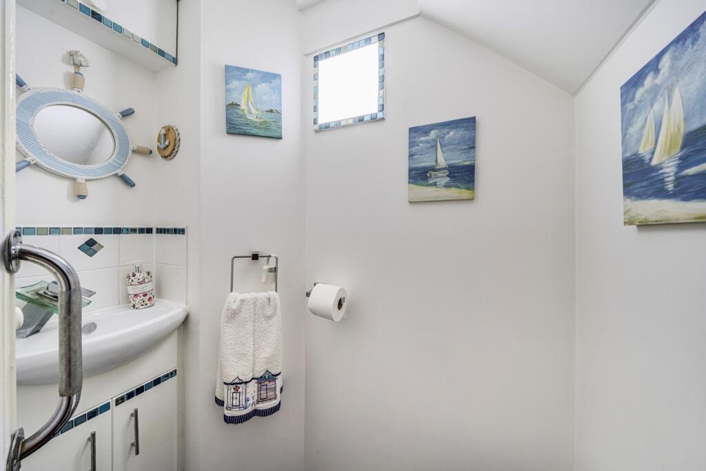 1355635-9-68dcf686ef173