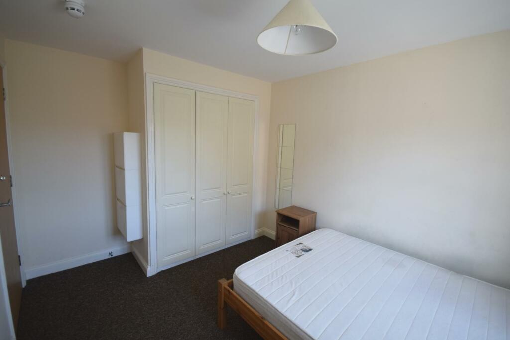 Top Floor Bedroom 3