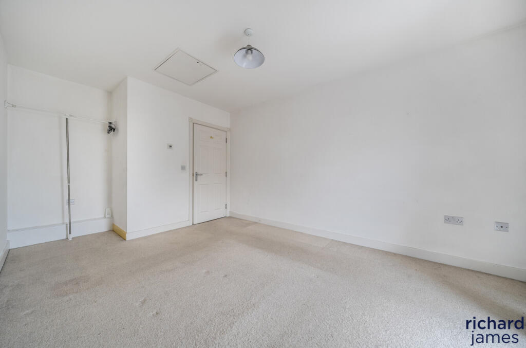 68ff8ba791784553be1987db5bd49e83