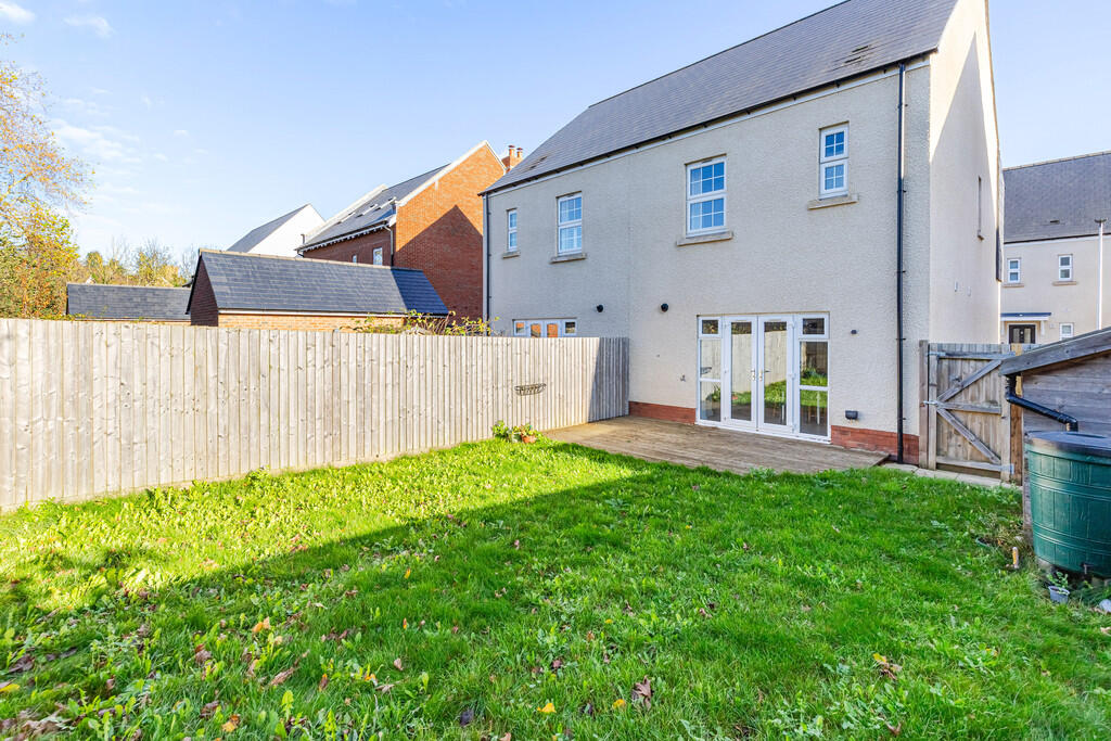 A04 - 7 Strawberr...