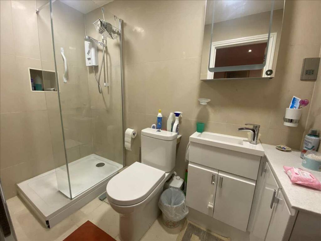 Ensuite