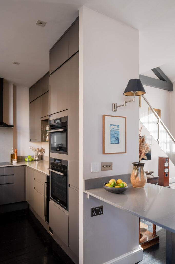 318488 - Independent Place, London E8 - high re...