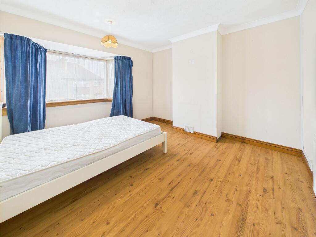 Front bedroom