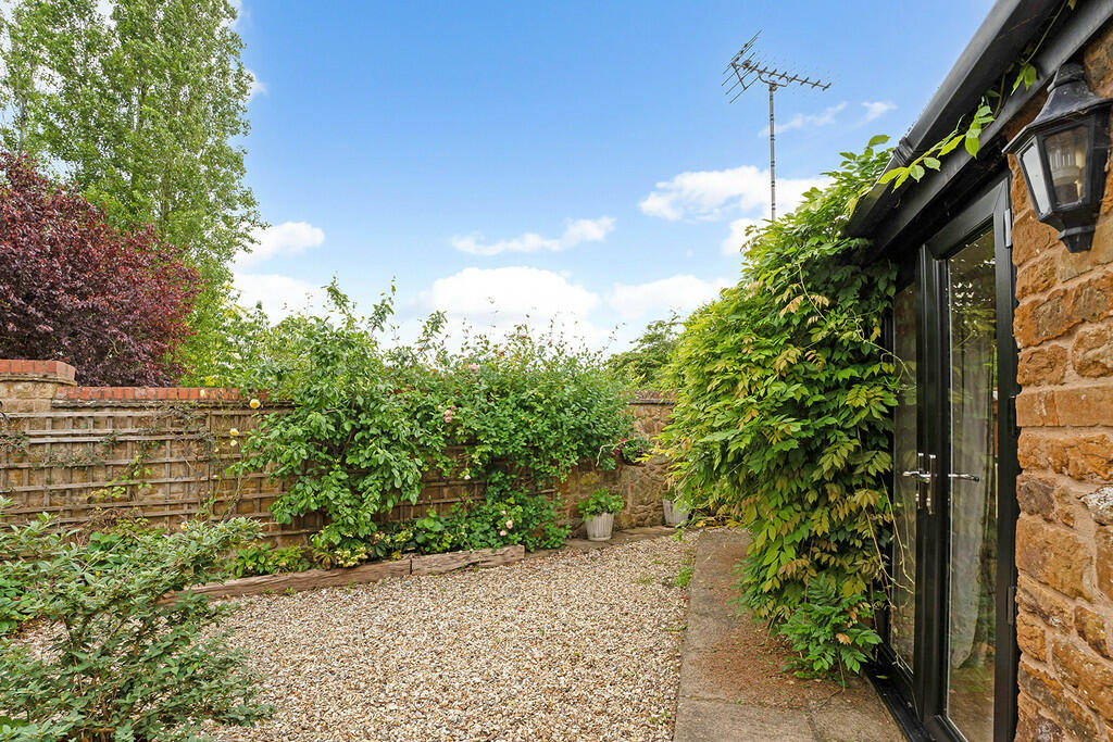 garden 1