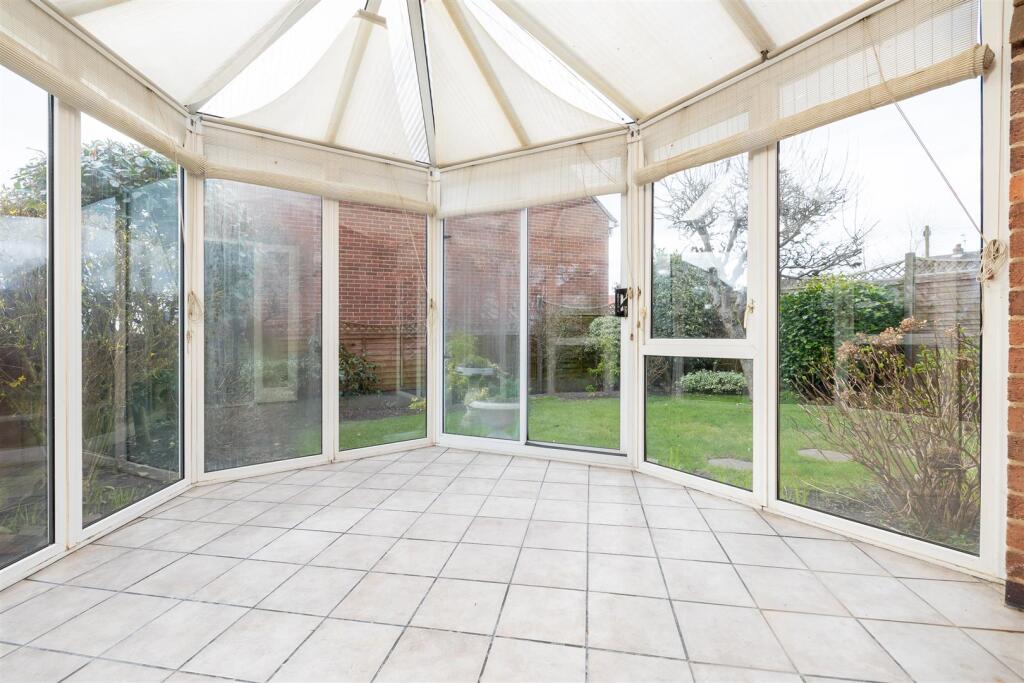 1 Rowena Drive, Ashby