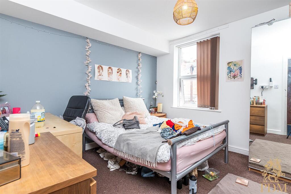 25 Midland Avenue  (12 of 19).jpg