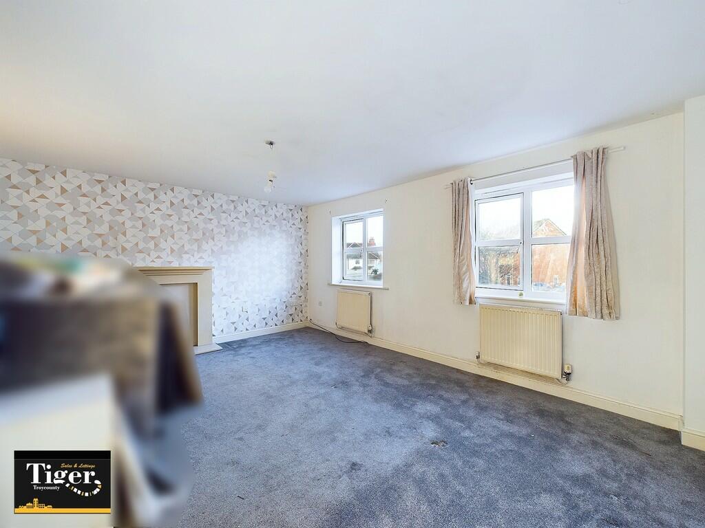 CAM03440G0-PR0203...