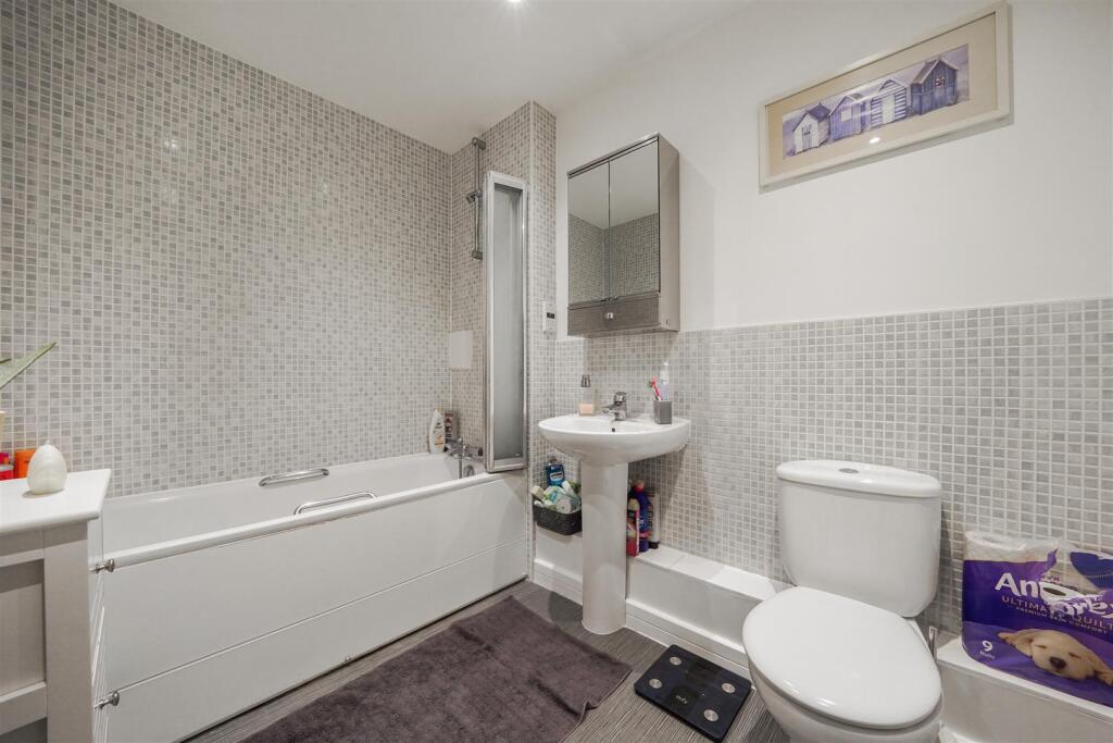 Flat 38, Cherrywood Lodge - VQePW6Nw23a8CxZFkfP4.j