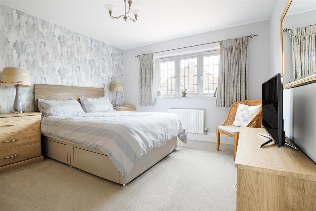 Bedroom 2.jpg