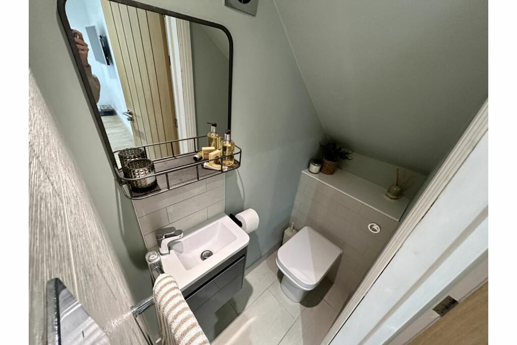 Downstairs Cloakroom