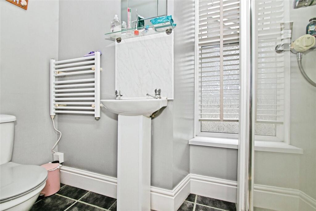 En Suite Shower/Wc