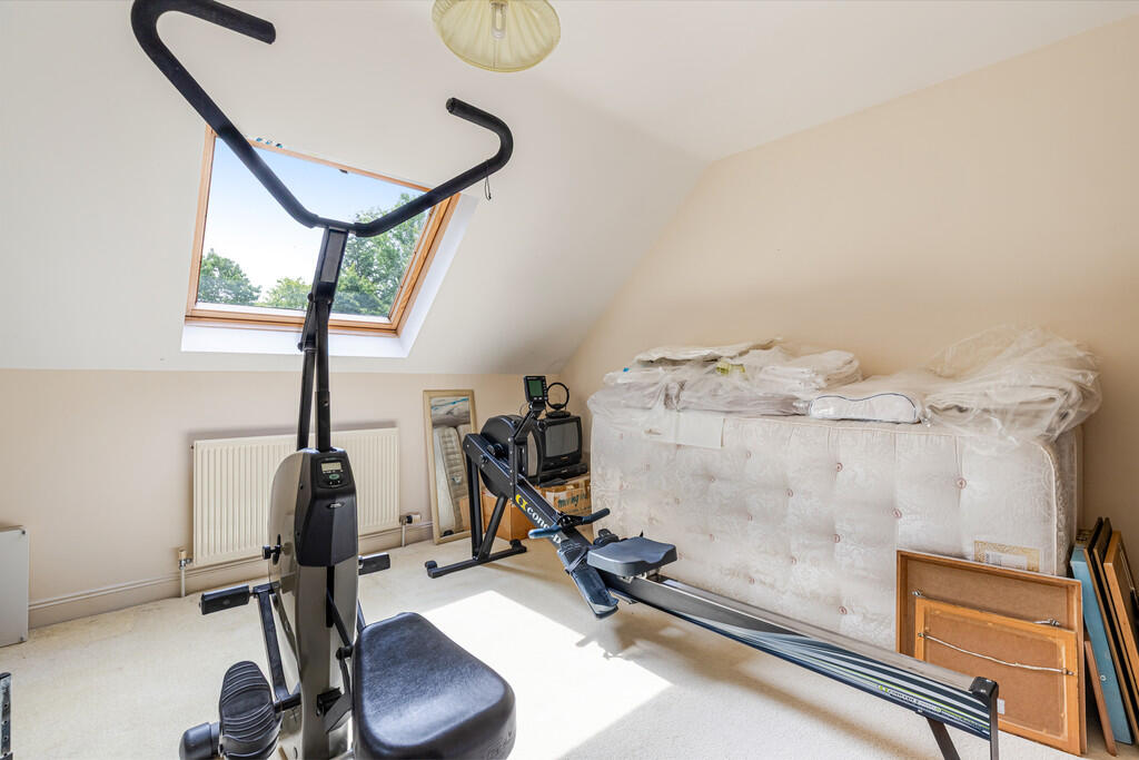 A28 - The Oaks Wi...