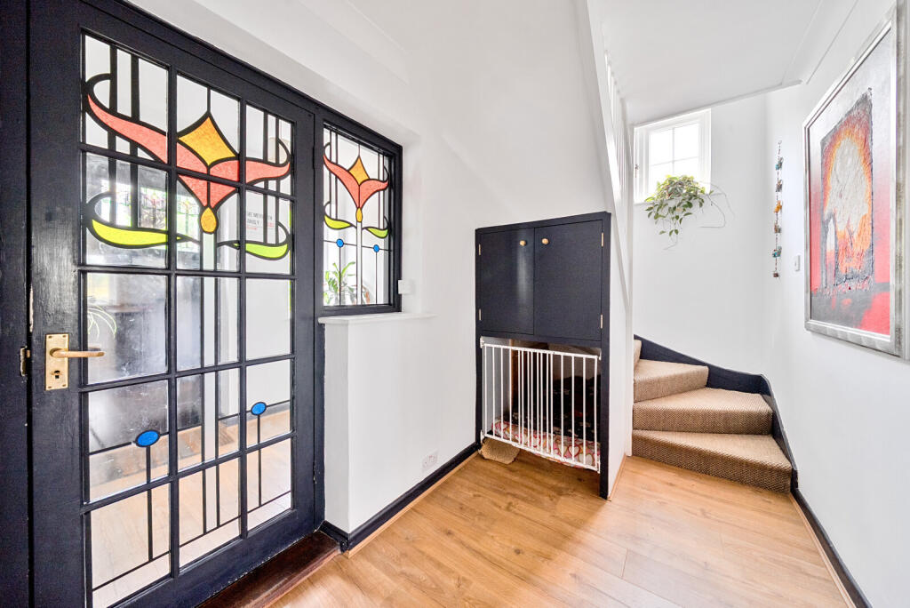 1334090-8-688ce49...