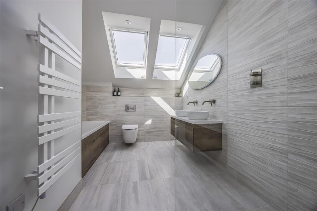 43 East Bracklesham Drive, Bracklesham Bay-Portico