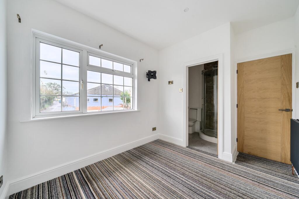 1372011-1-6909e5d09bb7c