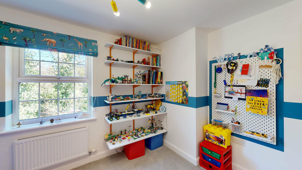 41-Riverside-Walk-04272023_141747