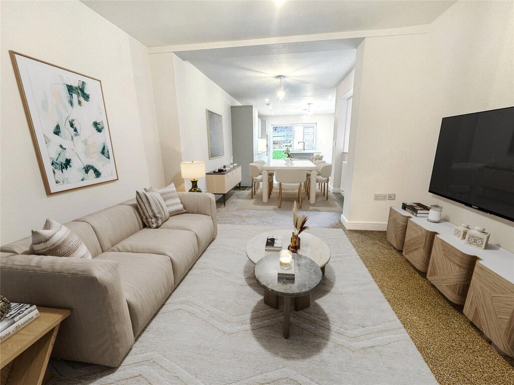 Living/Dining Area