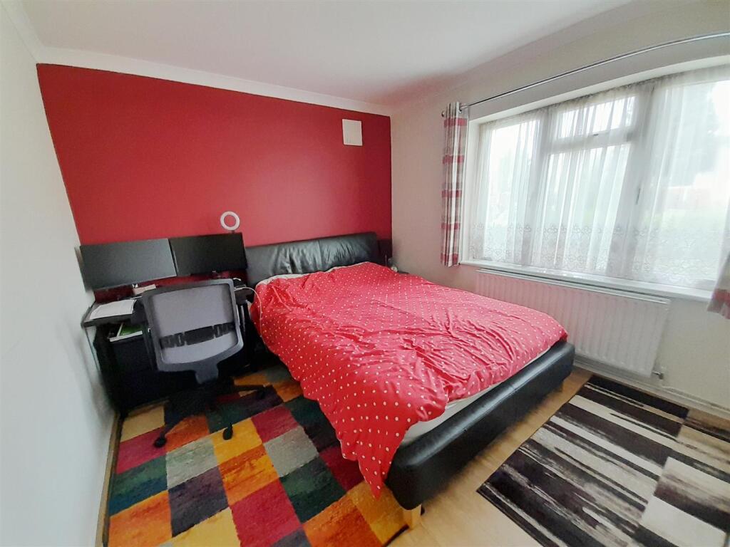 bed 1.5