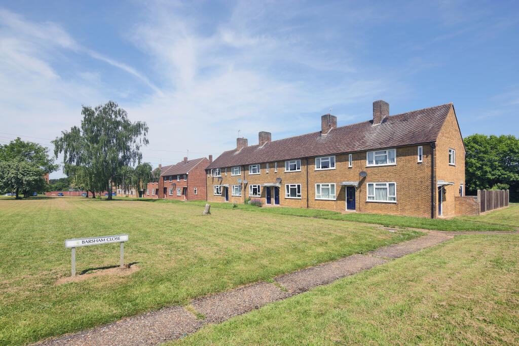 Pic 8 General Barsham Close.JPG