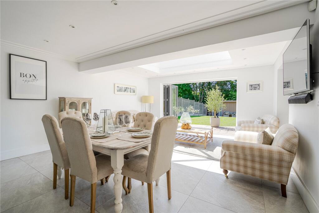 Dining/Living Room