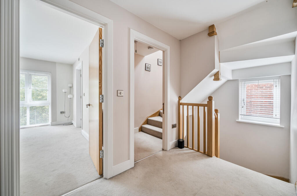 1354495-11-68c7fa...