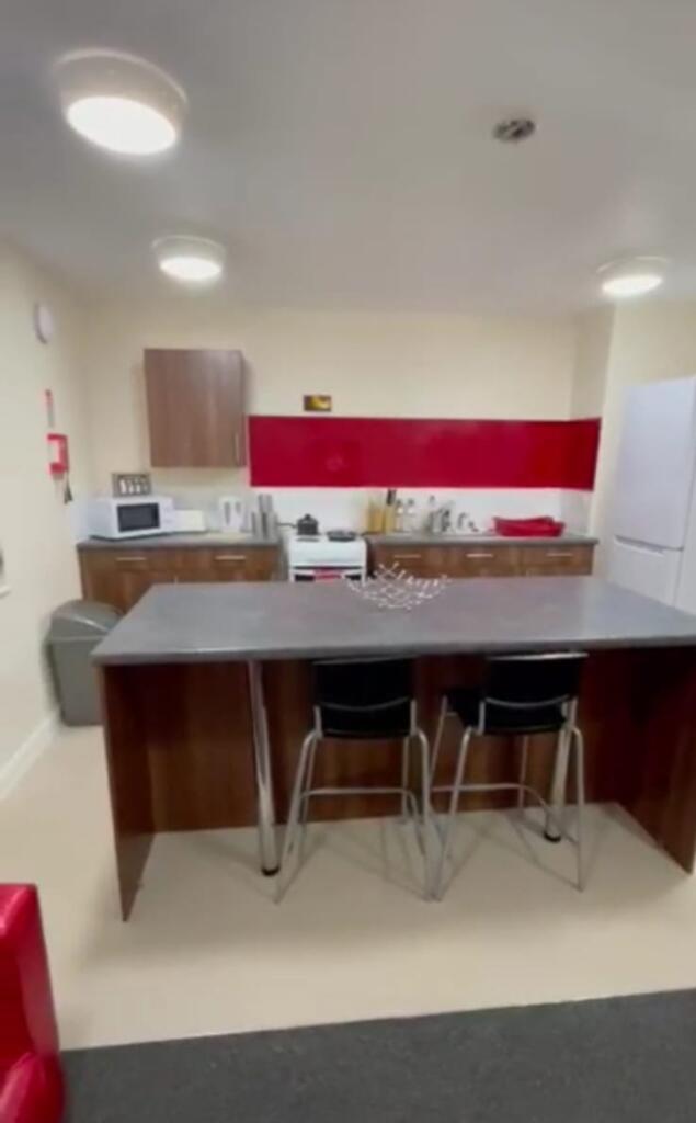 20250521_185533000_iOS