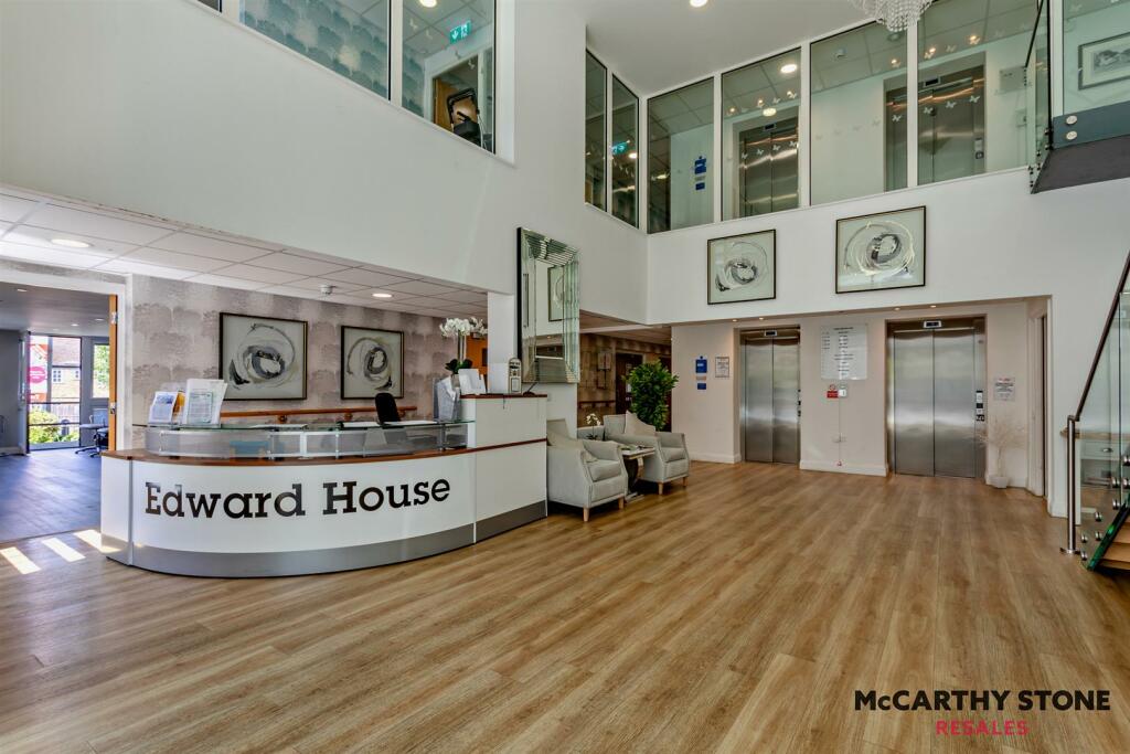 8612511-interior14-800.jpg