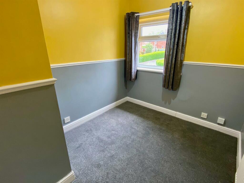 bed 3.jpg