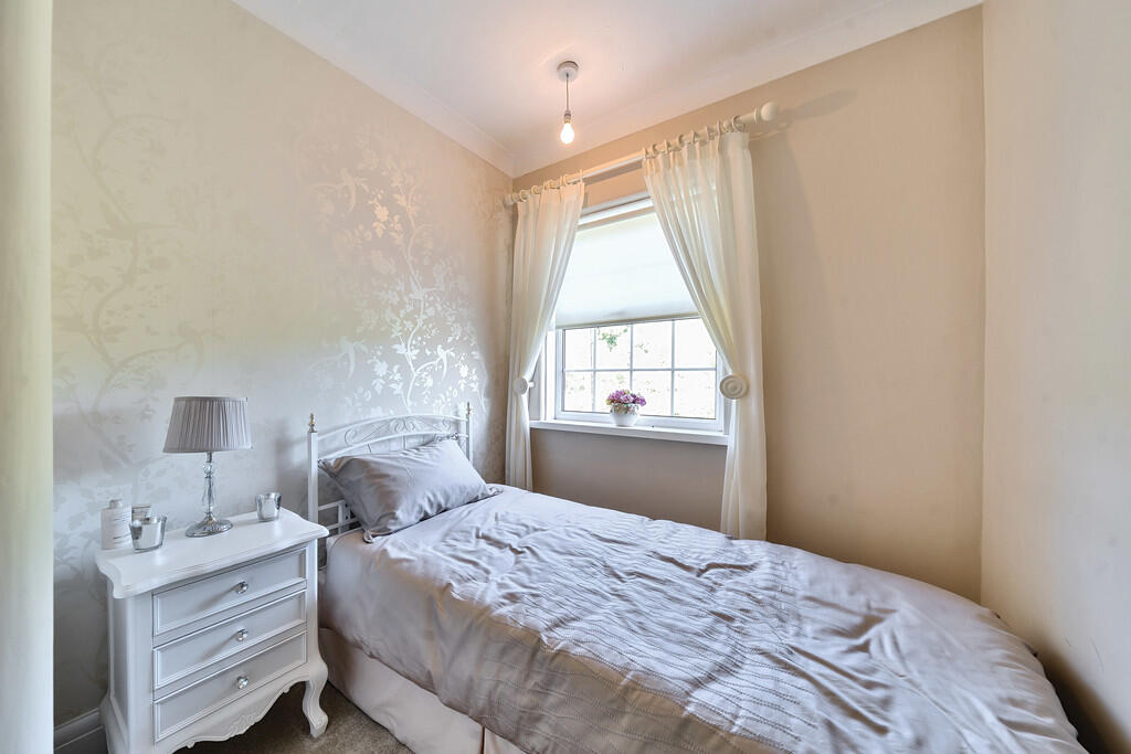 1300365-9-68374a1...