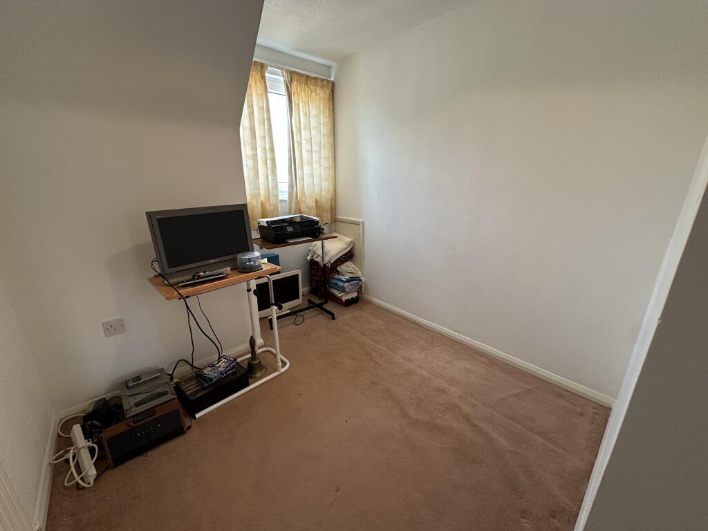 Photo 12-08-2025, 09 21 36