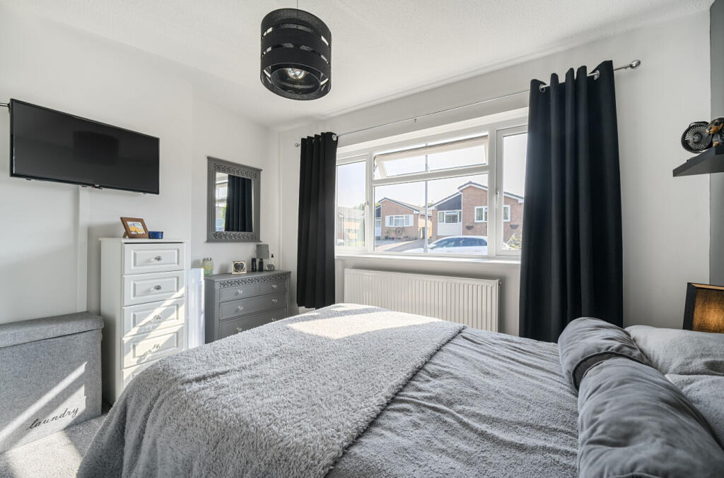 1336714-20-689b43...